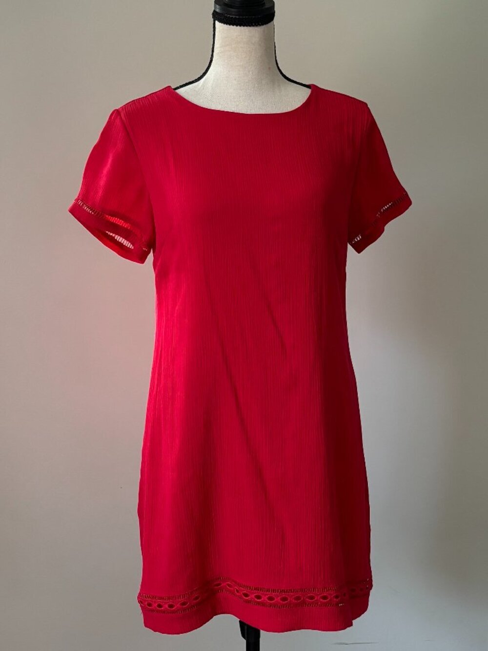 Lulus Red Crepe Shift Dress Crochet Trim Medium Like New